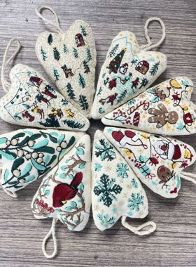 DIY Heart Shaped Hand Embroidered Christ心形刺绣圣诞套件