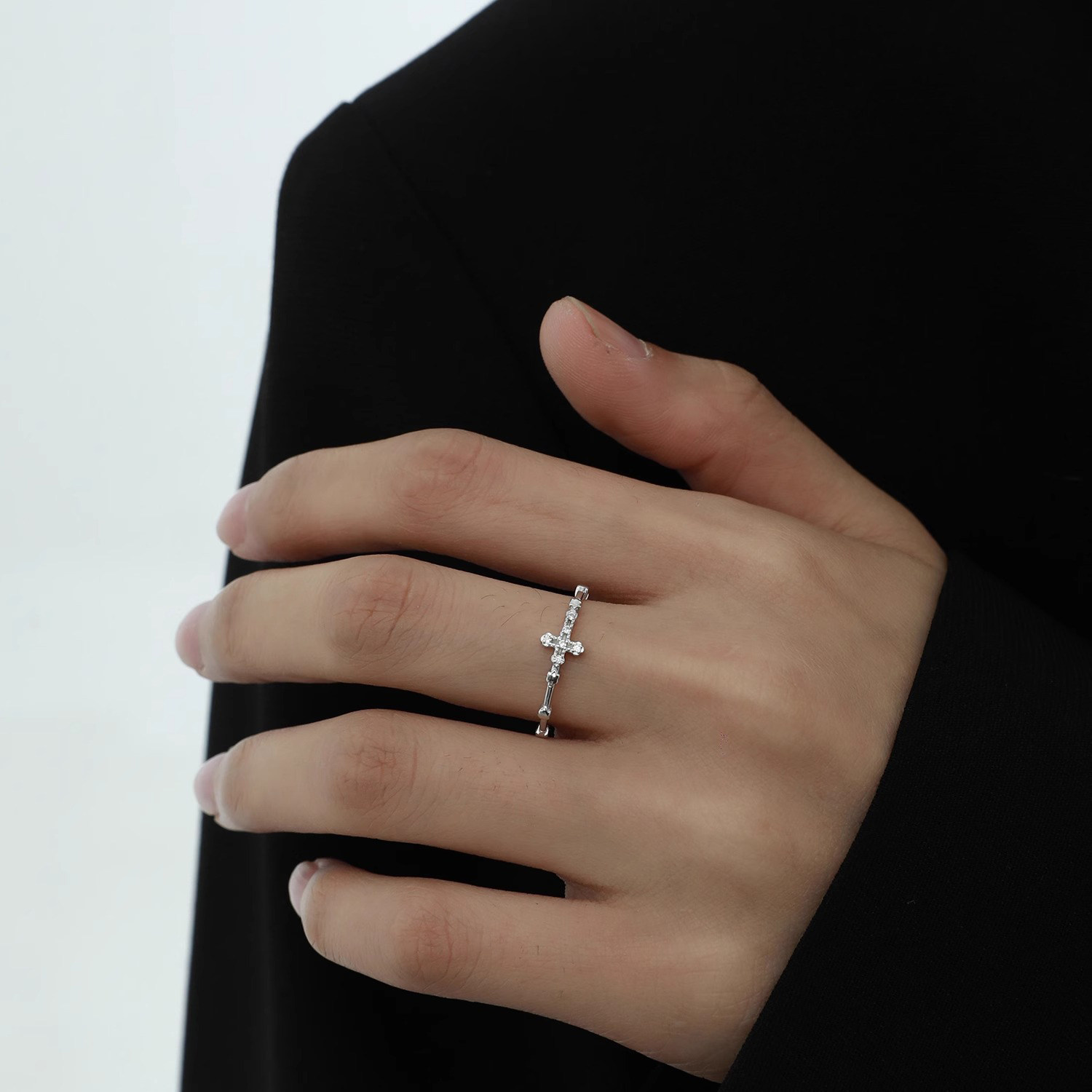 Celebrity style titanium steel cross ring