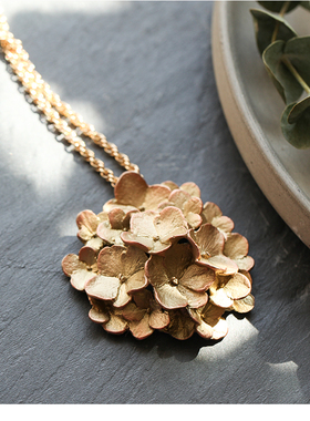 绣球花ins小众设计长款吊坠项链