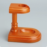 Разнообразие мужчин с твердым деревянным дровя