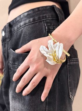 金属兰花复古金开口手镯手环