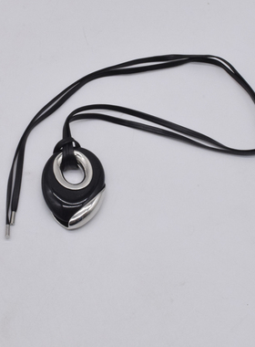 复古树脂女式椭圆形项链