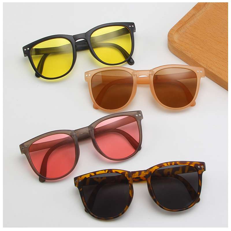 折叠儿童方框米钉墨镜宝宝时尚可爱眼镜男女童个性防晒太阳眼镜潮 - 图2