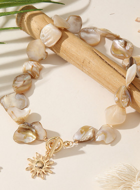 Shell OT Clasp Necklace - Women's Vacation Accessories女项链