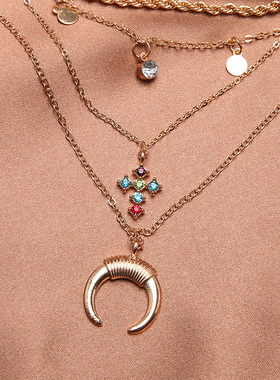 Moon-shaped horn-shaped pendant necklace for women跨境女项链