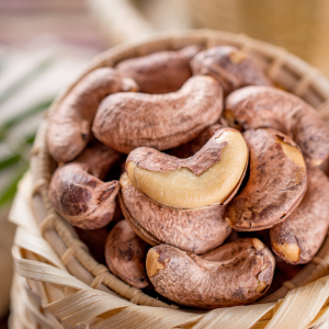 8月新紫衣带皮越南腰果仁1000g