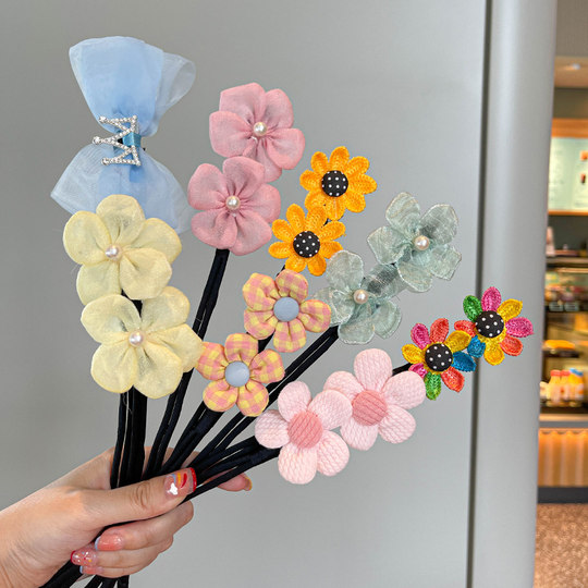 Children's hairpin lazy ball head artifact girl summer flower bud little girl cute flower headdress on the back of the head