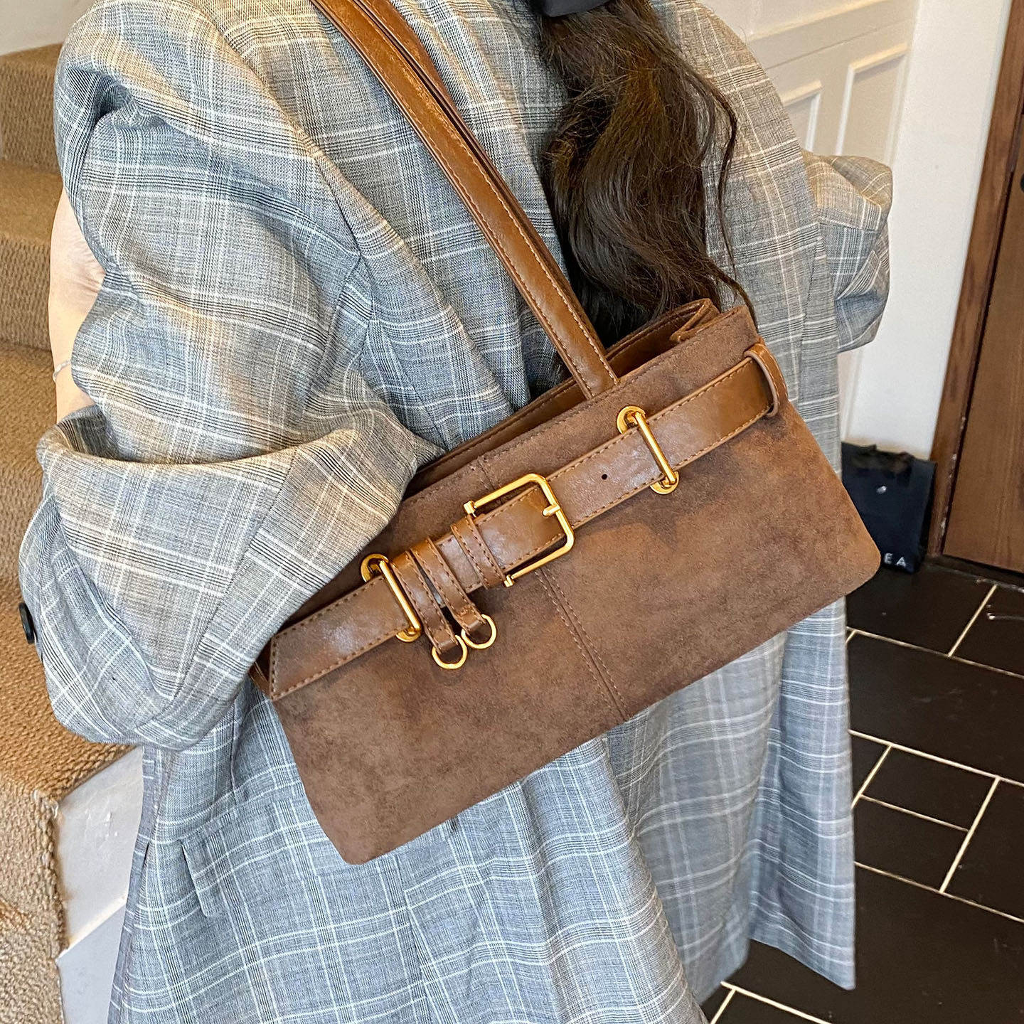 夏季通勤大容量包包女2025新款时尚百搭单肩腋下包超火手提枕头包,淘宝优惠券,粉丝福利购,淘宝优惠卷