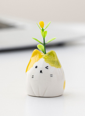 可爱陶瓷小猫摆件配干花小花插