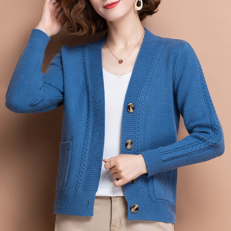 中年外穿毛衣开衫短款洋气小外套 姿必美毛针织衫