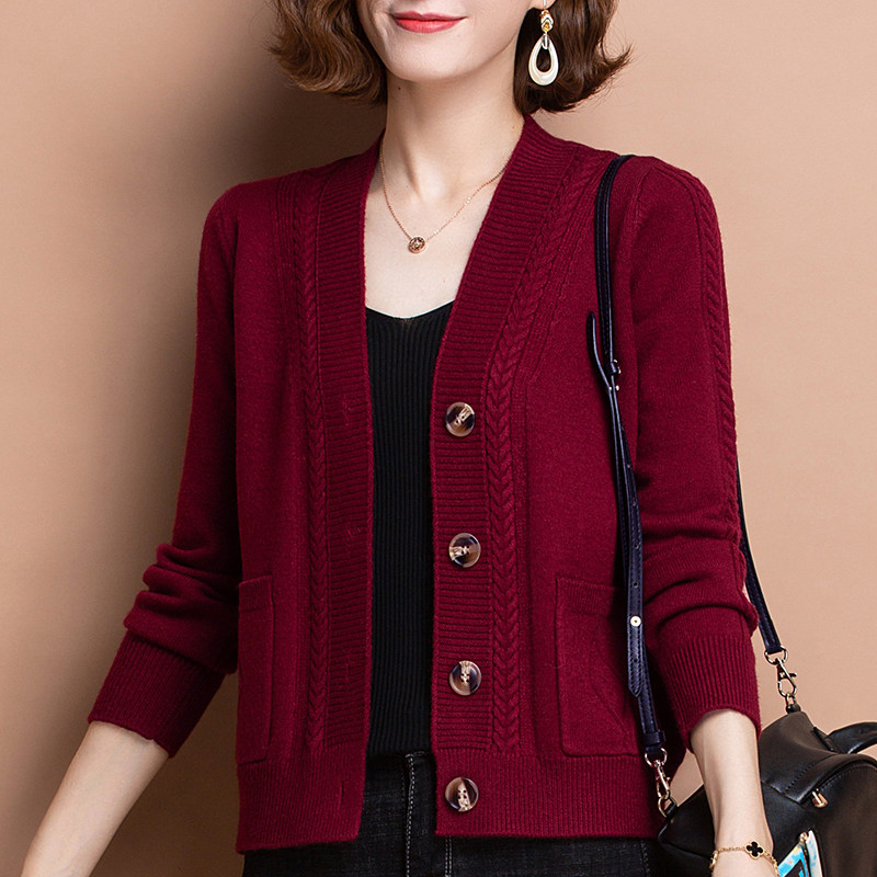 中年外穿毛衣开衫短款洋气小外套 姿必美毛针织衫