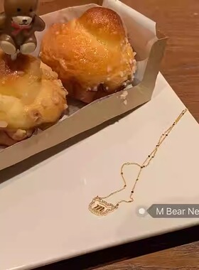 气质长款设计感小熊项链
