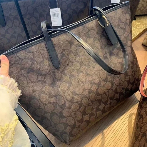 Вместительная и большая квантовая лампа, сумка через плечо, сумка для путешествий для матери и ребенка, коллекция 2022, из натуральной кожи