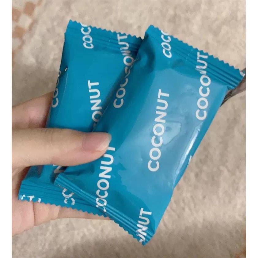 知食大爆炸巧克力椰奶薄脆饼干单独小包装晚上解饿好吃的上班办公