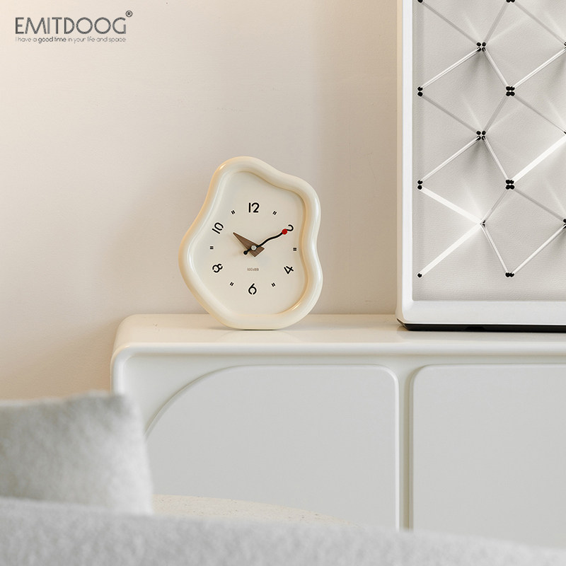 EMITDOOG客厅卧室创意时钟玄关装饰品电视柜高档大气座钟桌面摆件,淘宝优惠券,粉丝福利购,淘宝优惠卷