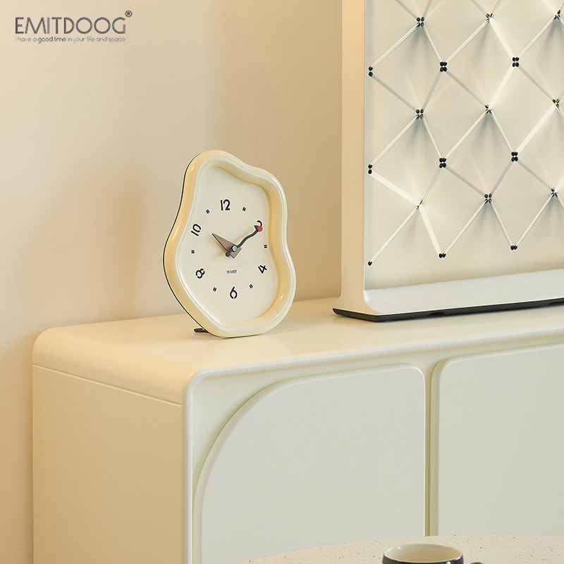EMITDOOG客厅卧室创意时钟玄关装饰品电视柜高档大气座钟桌面摆件,淘宝优惠券,粉丝福利购,淘宝优惠卷