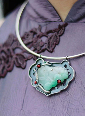 贰千金原创翡翠荷叶老银项链