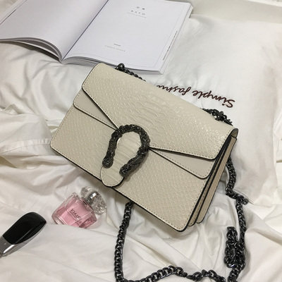 小ck 2020新款潮韩版鳄鱼纹小方包 积旅女士包袋