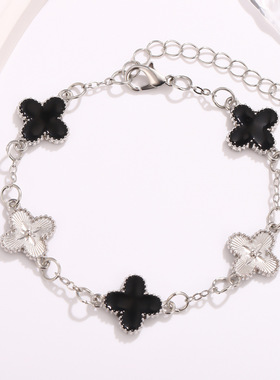 厂家直销爆款四叶草手链钛钢镀白