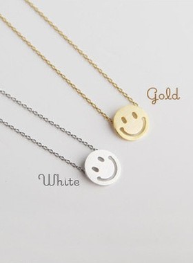 2026韩版饰品时尚简约笑脸短锁骨链气质男女情侣项链装饰配饰颈链