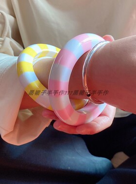 手镯！订单刚出没多久新款多巴胺糖果撞色树脂手镯极繁活力彩可爱