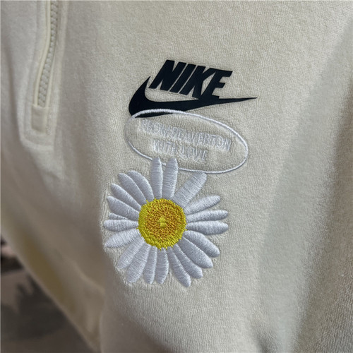 Nike/耐克 刺绣雏菊 男子1/4拉链连帽运动休闲短袖T恤 DM5063-113 - 图1
