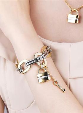 欧美情侣手链首饰18k金嘻哈古巴手链diy潮流时尚个性挂锁手饰女