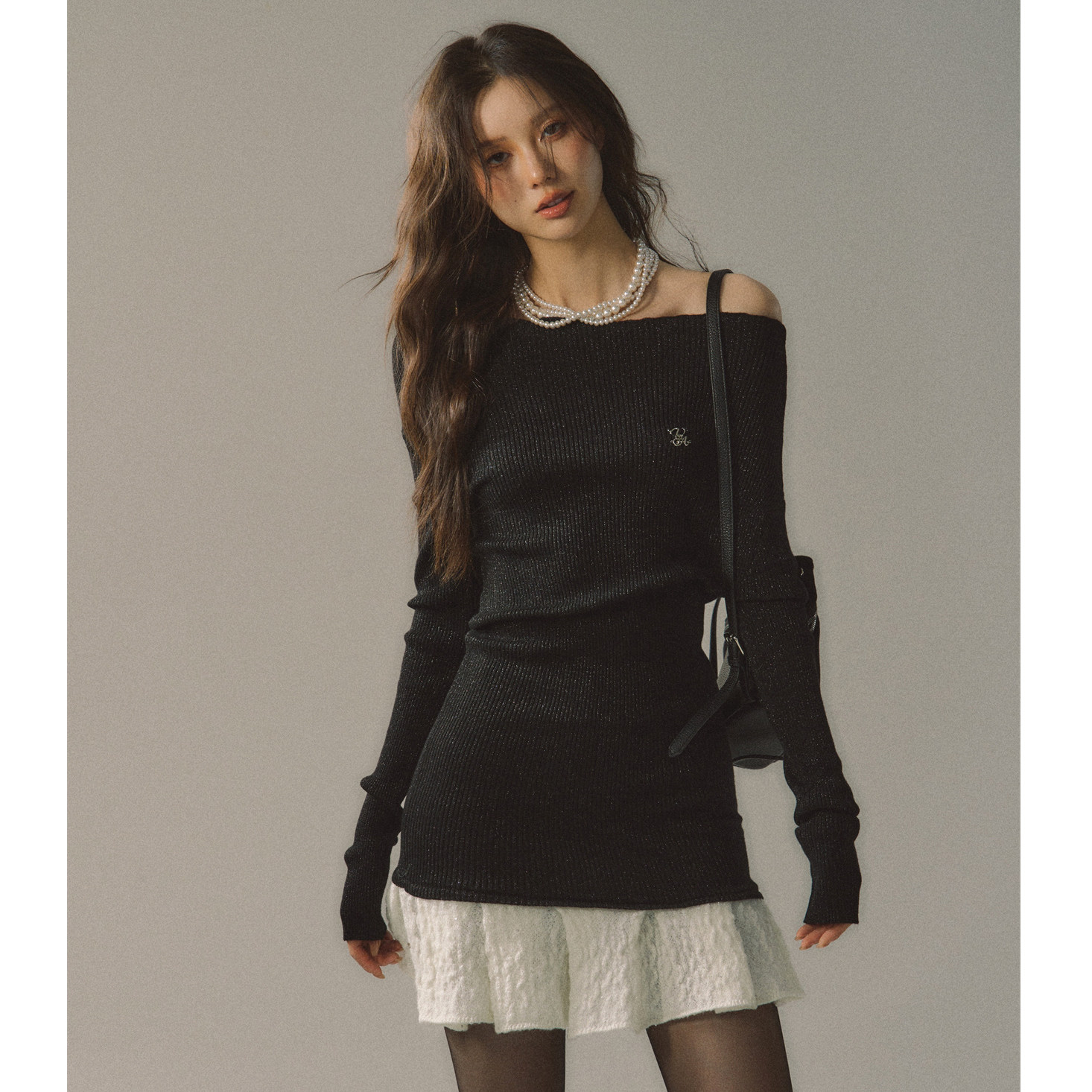 Viapitti 官方授权24秋季新款斜边一字肩拼接撞色毛织裙百搭,淘宝优惠券,粉丝福利购,淘宝优惠卷