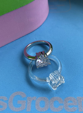 TysGrocery女亚克力组合戒指
