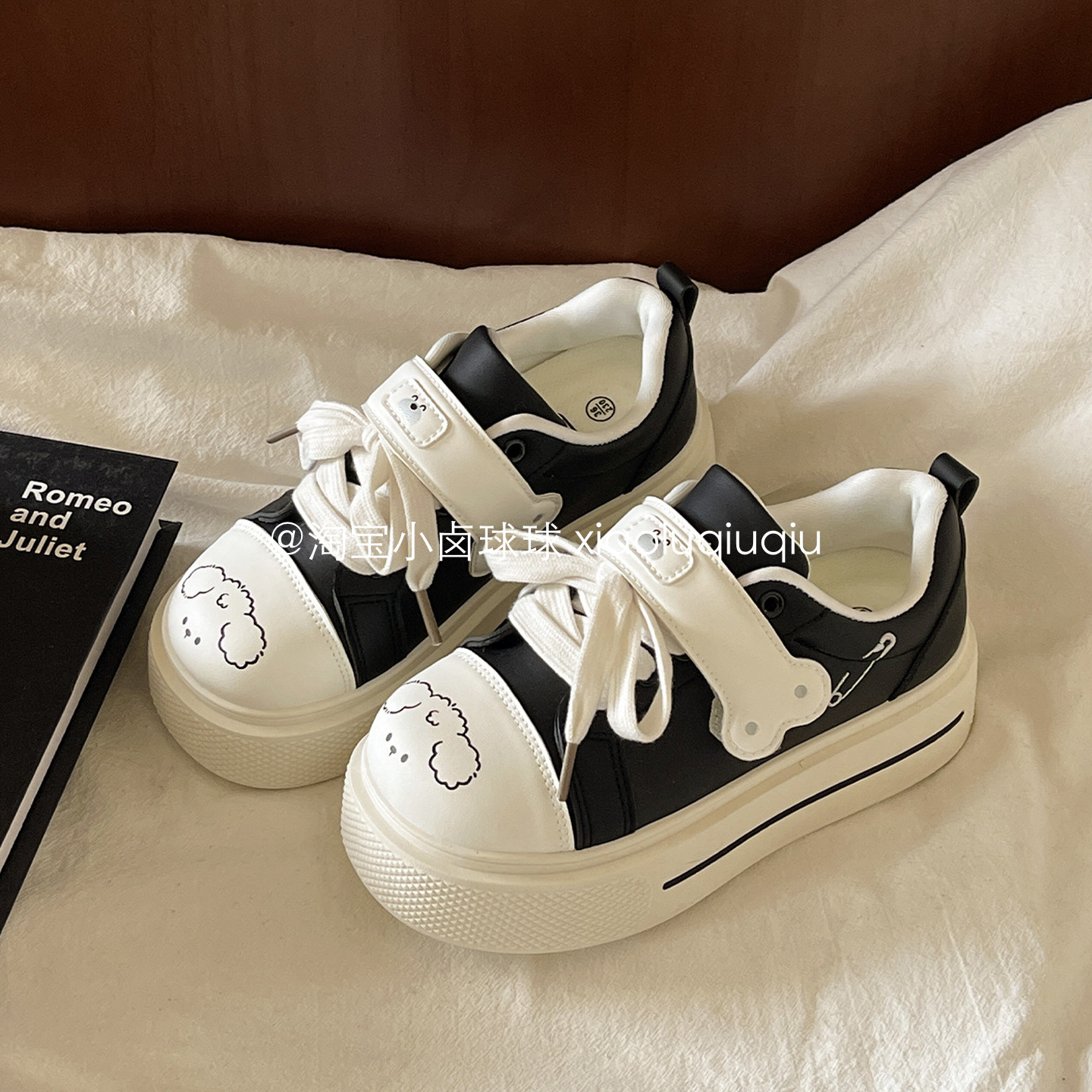 小卤球球魔术贴板鞋女鞋2026新款可爱百搭面包鞋子增高厚底小白鞋,淘宝优惠券,粉丝福利购,淘宝优惠卷