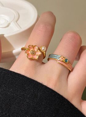 翩翩飞舞~蝴蝶花朵戒指女小众设计感食指戒开口叠戴闺蜜指环