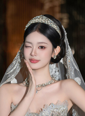 新款百搭精致珍珠水钻皇冠高级感新娘结婚头饰韩式公主王冠成人礼
