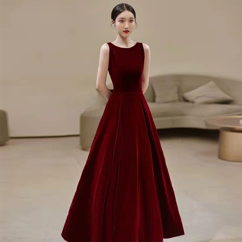 丝绒敬酒服新娘酒红色气质高级感结婚订婚晚礼服连衣裙女平时可穿_虎窝淘