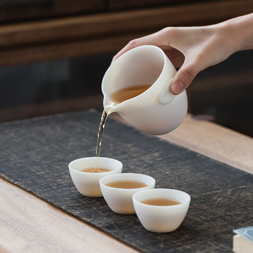 唐舍陶瓷羊脂玉瓷便携式旅行茶具套装白瓷快客杯一壶四杯户外家用 - 图2