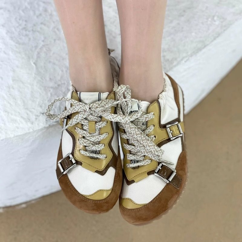 2026早春款真皮复古红色德训鞋女百搭皮带扣系带休闲鞋平底运动鞋,淘宝优惠券,粉丝福利购,淘宝优惠卷