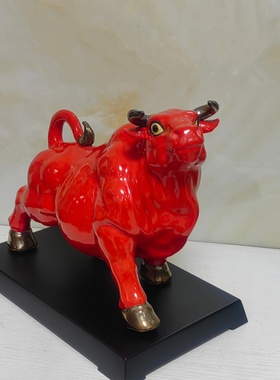 陶瓷股市牛市动物财势牛摆件