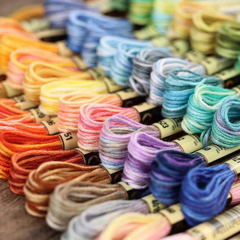 8米6股78色段染绣花线手工diy手绳辅料十字刺绣线渐变双色刺绣线,淘宝优惠券,粉丝福利购,淘宝优惠卷