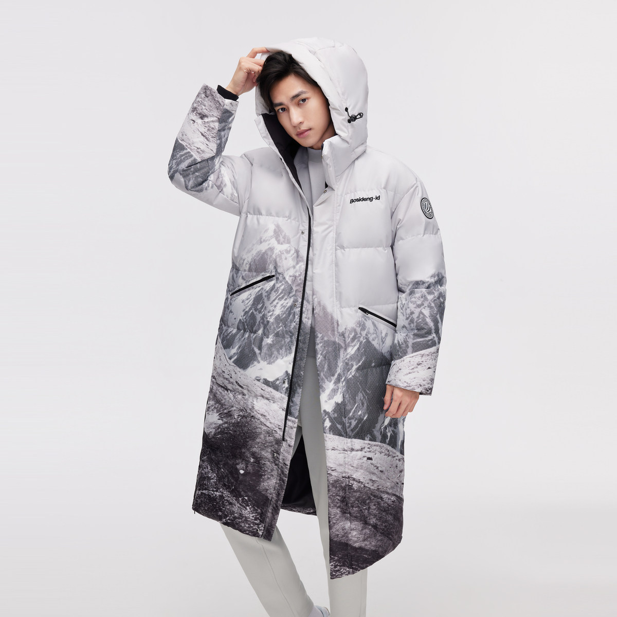 ��˾�� ��������Ůͬ��ˮīɽˮʱ���˶�ѩɽͼ��������ñ�����޷� 467.2Ԫ(����ȯ)