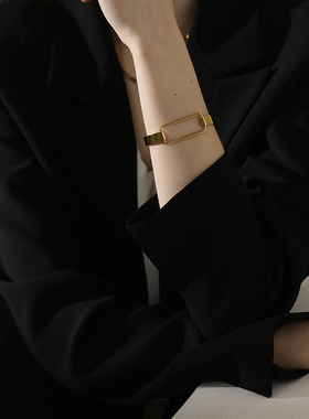 小众钛钢镀18K金开口情侣手镯