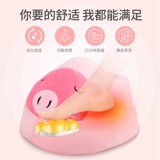 Теплые ноги и горячие ноги под столом, чтобы спать в лоскутном офисе, заряжая теплый нагреватель