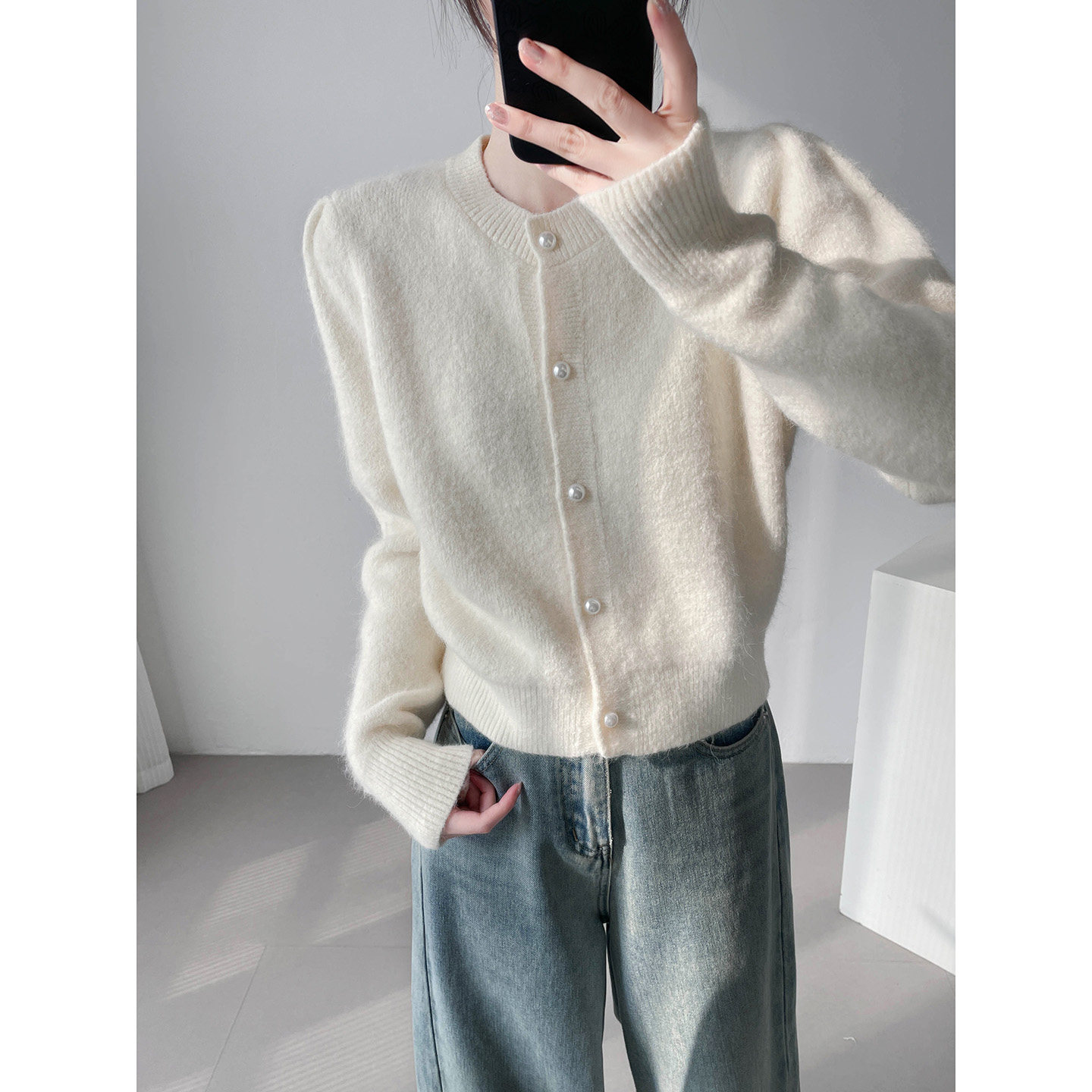 法式珍珠扣杏色免毛针织开衫2025新款内搭可外穿短款毛衣外套女冬,淘宝优惠券,粉丝福利购,淘宝优惠卷