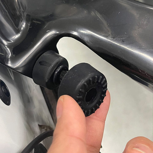 适用于Sienta右舵Vellfire丰田Noah汽车中门减震门锁扣盖消除异响 - 图1