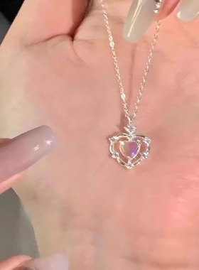 渐变爱心项链女轻奢小众设计感镀银心形锁骨链2023年新款潮酷项链