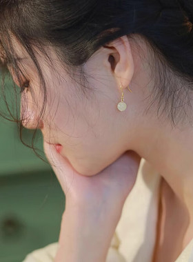 S999足银耳坠和田碧玉耳钩养耳睡觉免摘女士感白玉闺蜜银饰品耳环