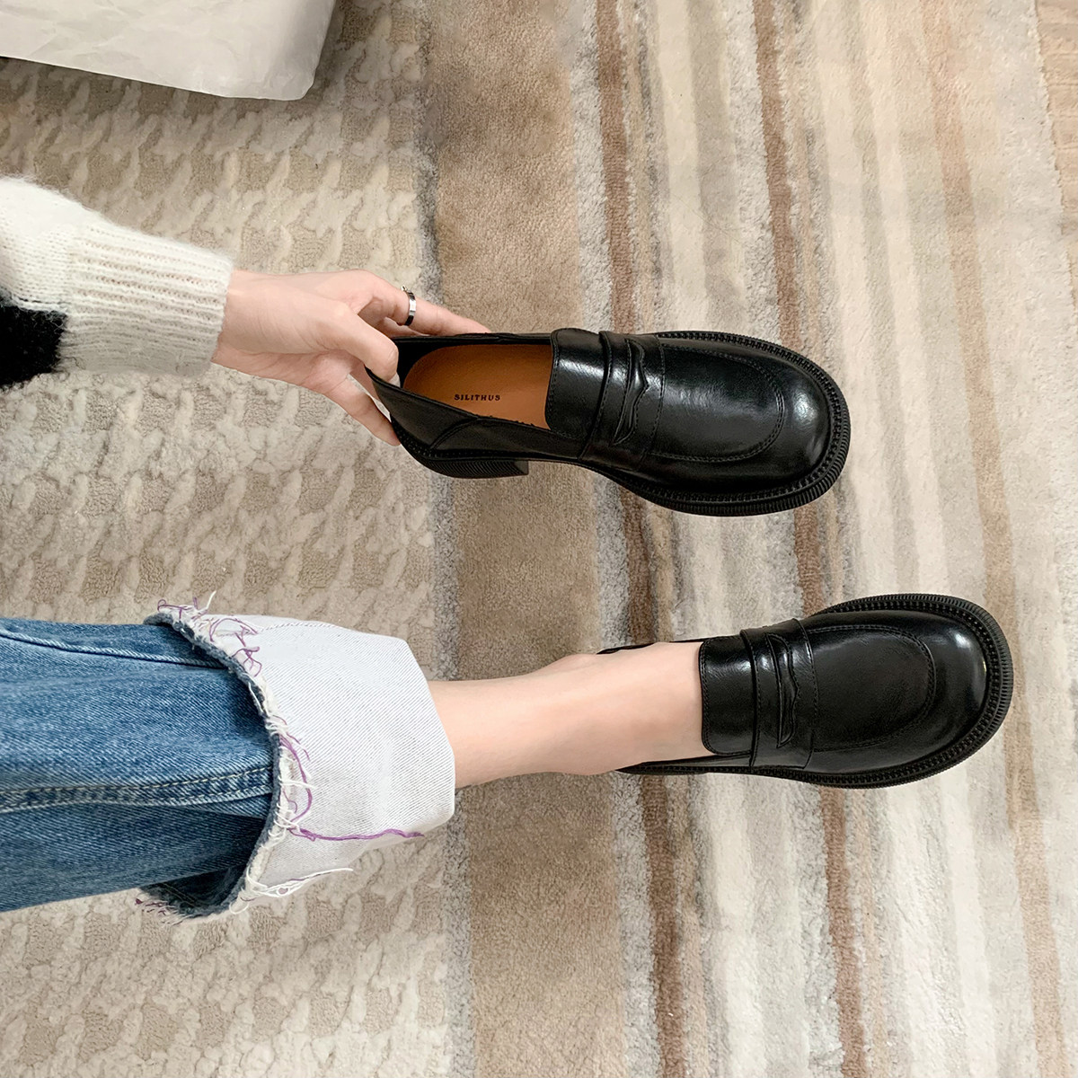 【王小毒】老师好○英伦风乐福鞋女新款一脚蹬两穿小皮鞋单鞋女,淘宝优惠券,粉丝福利购,淘宝优惠卷