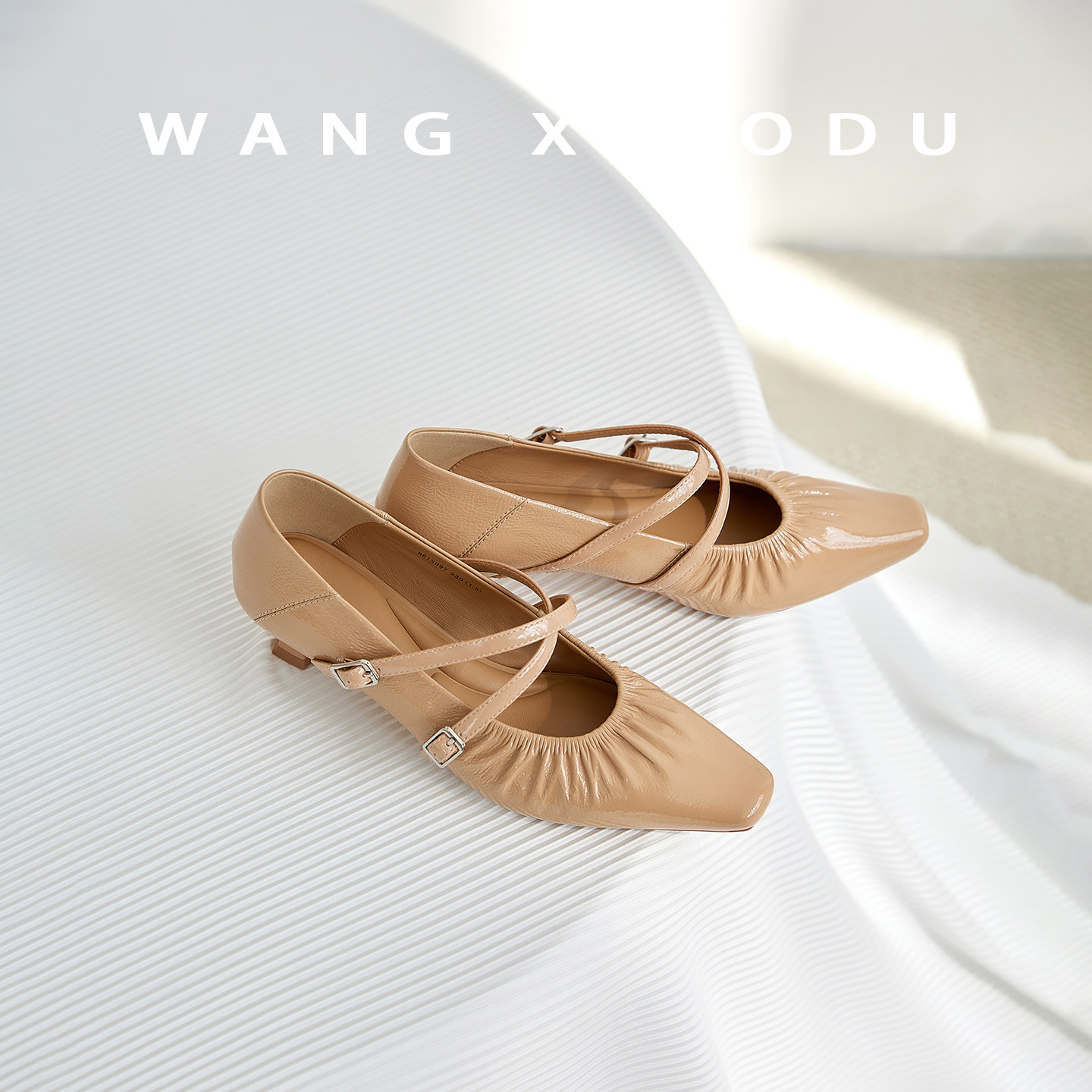 【王小毒】交织情感●4cm浅口真皮单鞋女通勤交叉带气质玛丽珍鞋,淘宝优惠券,粉丝福利购,淘宝优惠卷