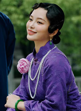搭配旗袍珍珠项链国风拍照