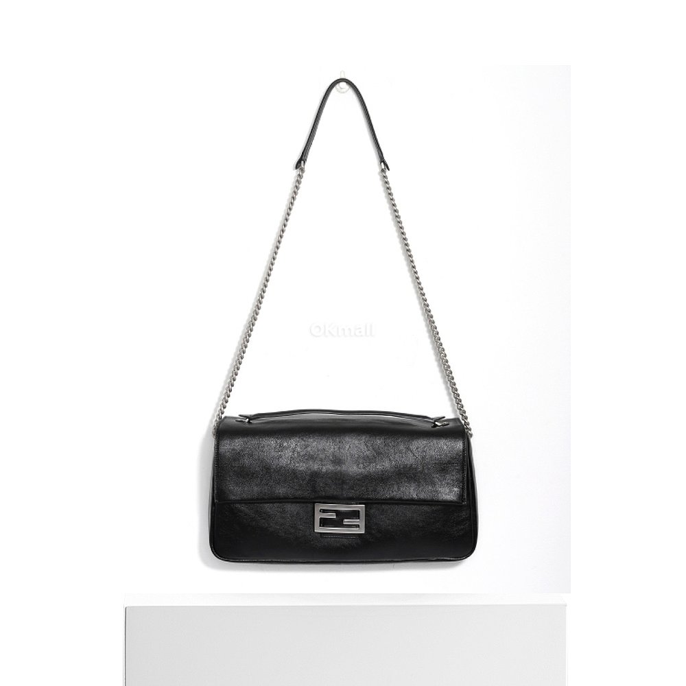 韩国直邮FENDI 长棍链条大号小牛皮 (8BR828 AS7A F1QD0) 单肩包 - 图3