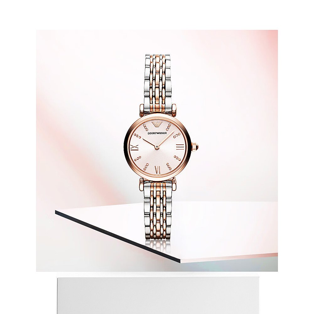 Direct mail from Hong Kong Armani Armani watch for women with diamond-encrusted steel belt and quartz expression as a gift for girls