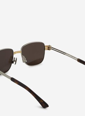 bottega veneta 女士 太阳镜